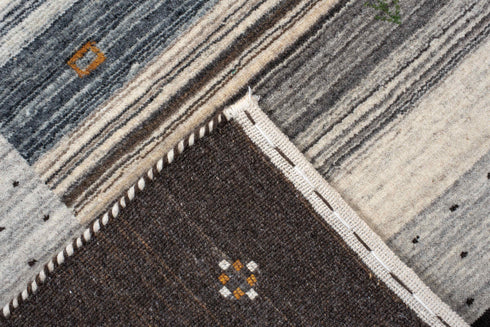 Vintage Gabbe Area Rug (5' x 7')